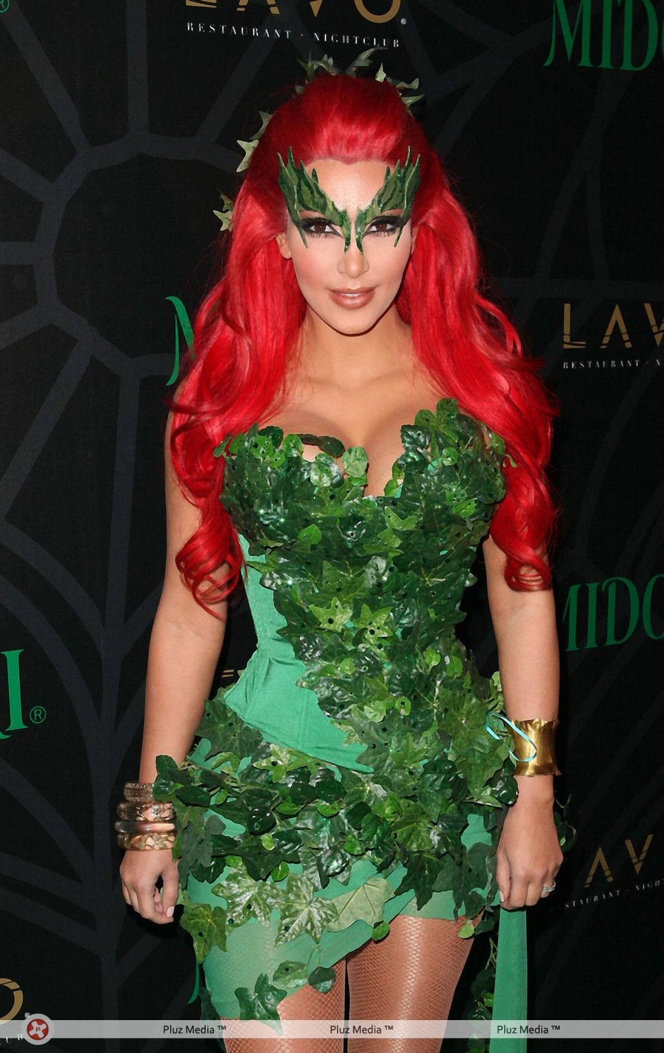 Kim Kardashian hosts the Midori Melon Green Halloween Party | Picture 113389